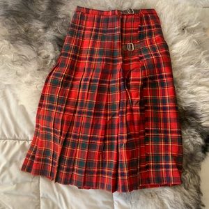 Traditional Kilt in Scottish Tartan Colors of Clan Munro